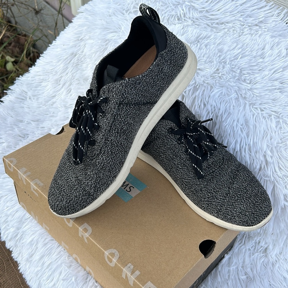 Toms Cabrillo Black and White Terry Cloth Lace Up Sneaker Tennis Shoe Size 8.5 - Picture 9 of 12